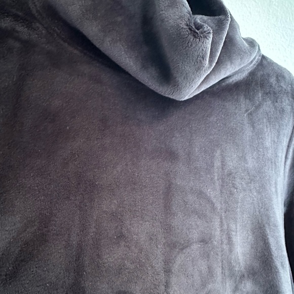 Athleta Black Sweatshirt Funnel Neck, SUPER cozy, Small - Picture 6 of 7